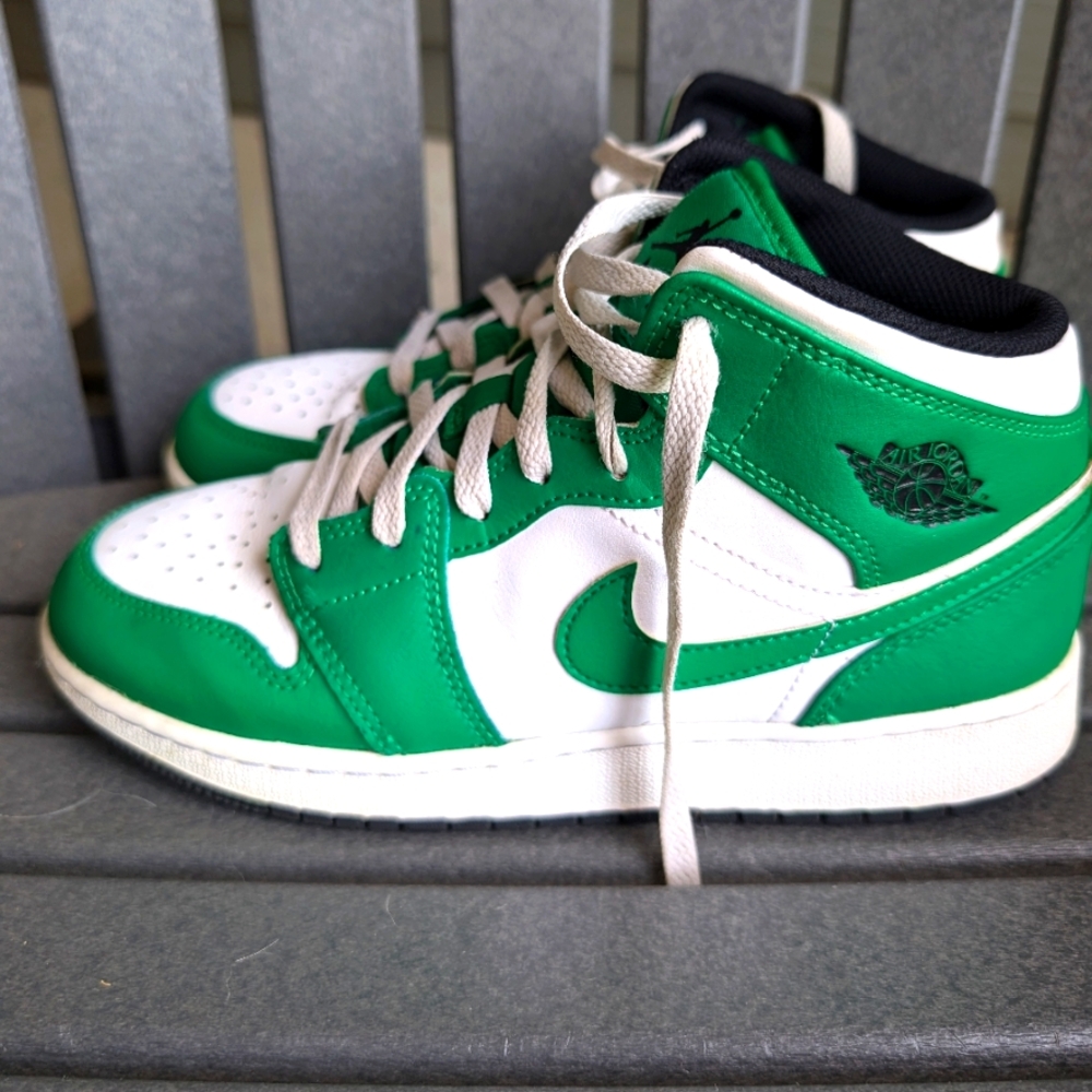 Air Jordan 1 Mid - Lucky Green - Youth 6